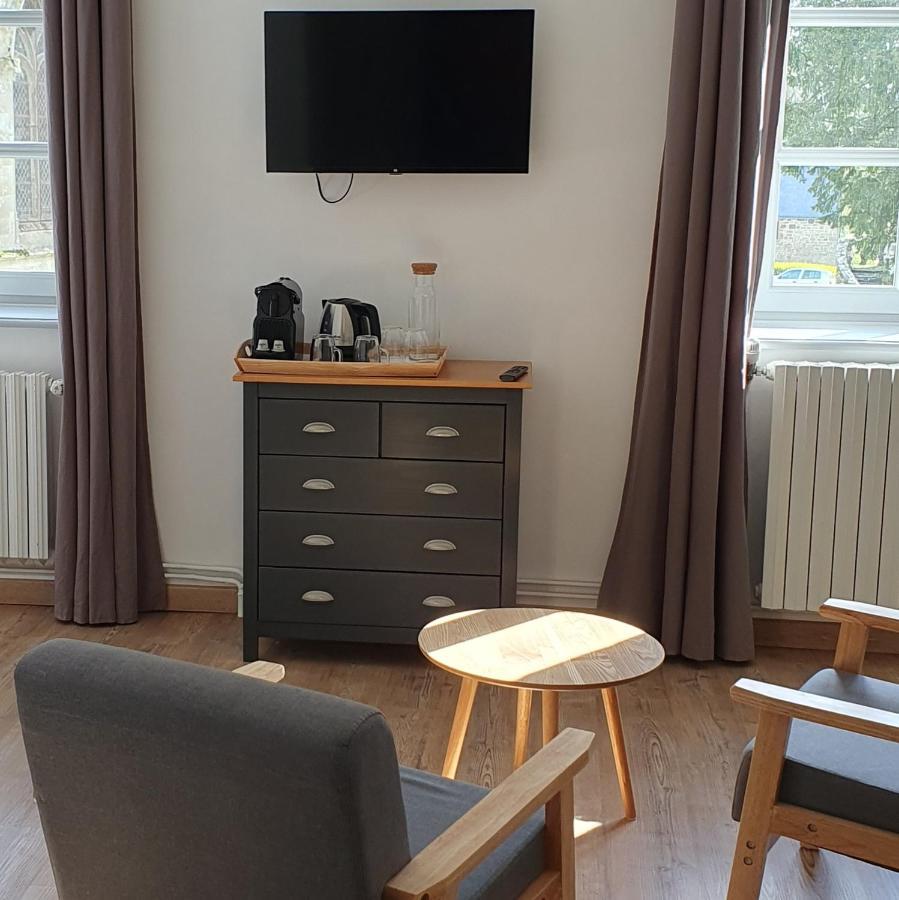 Ty Keluen Hotel Guern Buitenkant foto